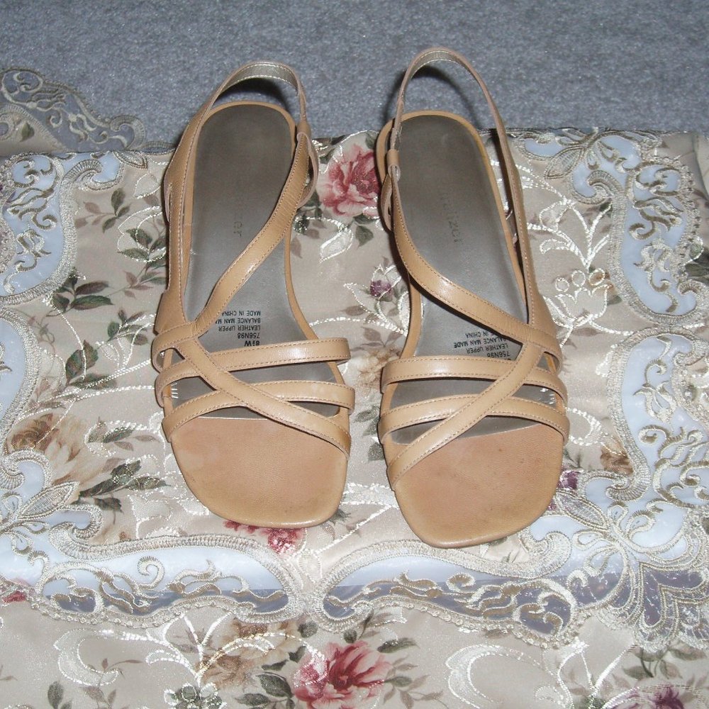 Carmel Leather Naturalizer Sandals  - Size 8 1/2 Wide